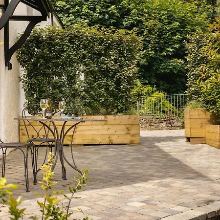 Coronation Cottages, Modernised 200-Year-Old Lake District Cottage Getaway For Two Lindale Exterior photo